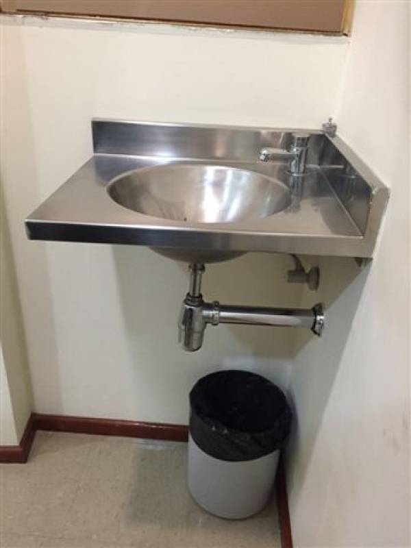 Lavabo Industrial em Inox Jockey Club - Lavabo Inox Industrial